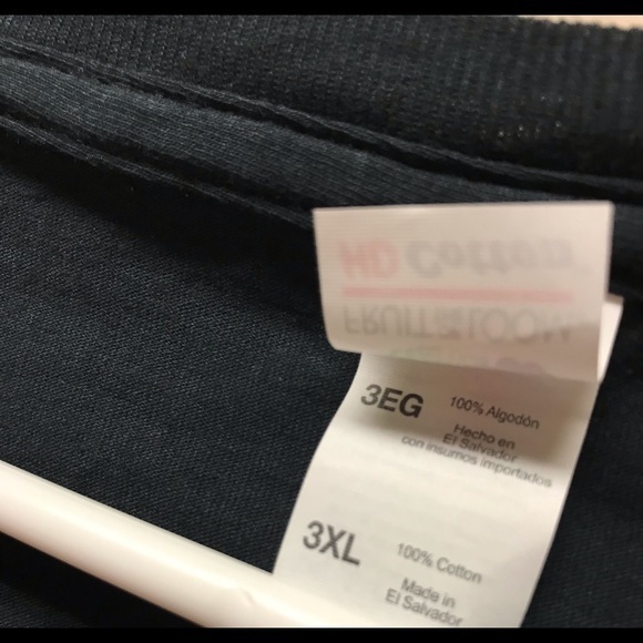 Shirt - Picture 3 of 3